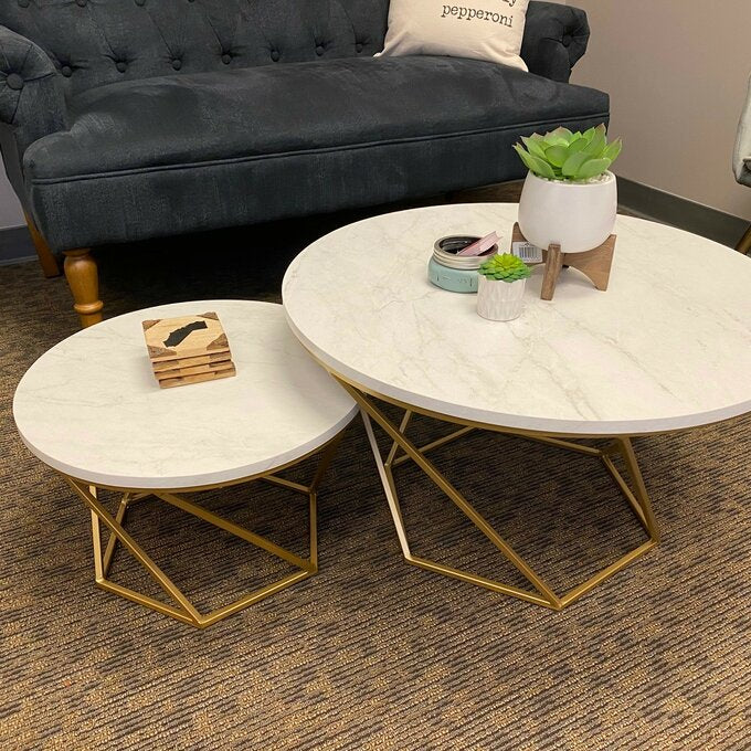 Gigognes Table