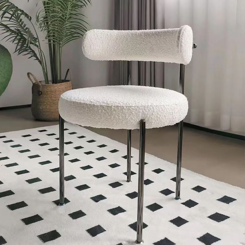 Aventy Chaise Bouclette