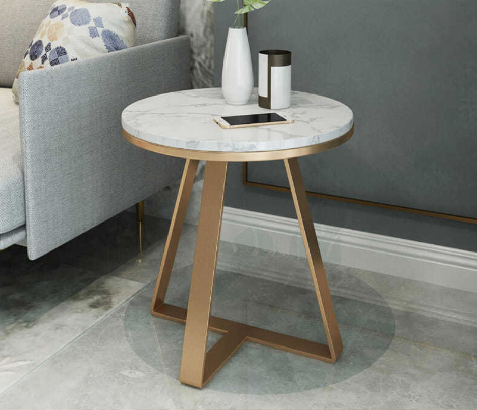 Tripie Table