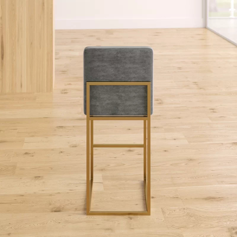 Chaise bar